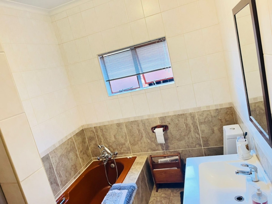 3 Bedroom Property for Sale in Schoemansville North West
